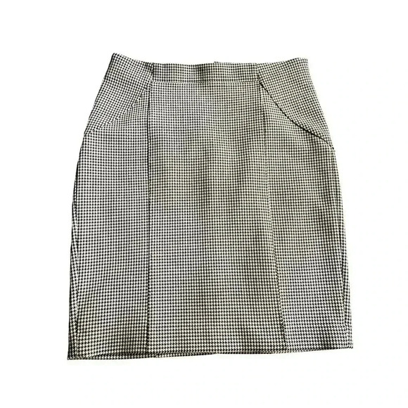 BANANA REPUBLIC HOUNDSTOOTH SKIRT•SIZE 10 PETITE•PREOWNED GREAT CONDITIO… - Picture 1 of 7